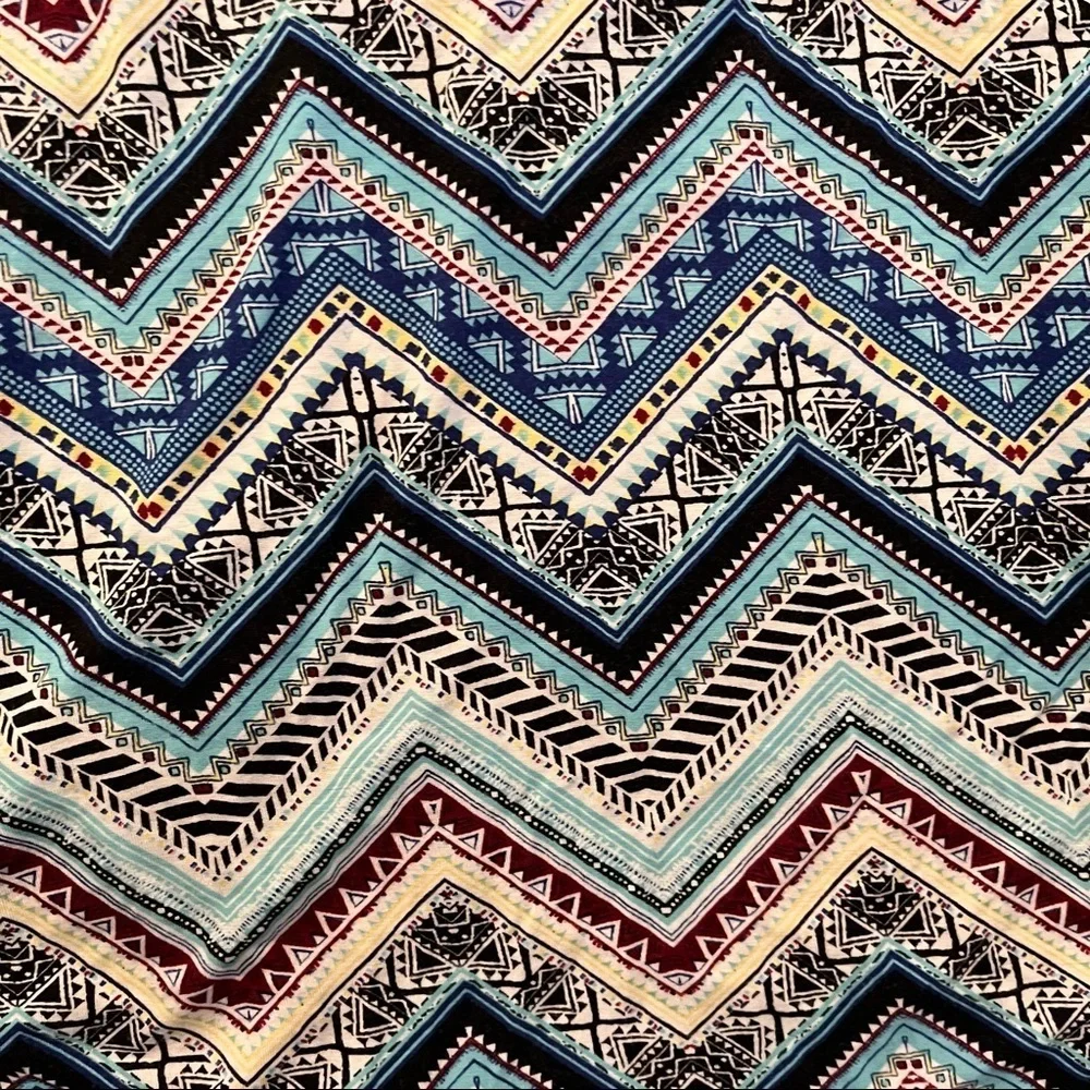 Justice girls cold shoulder dress Sz 12 chevron design stretchy tie in back
